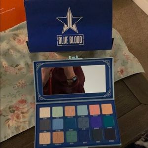 Jeffree star blue blood 18 color palette
